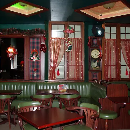 Le Marboré Hotel 2*